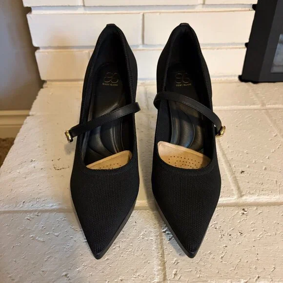 Classic Black Mary Jane Pointed-Toe Heels - Picture 2 of 5